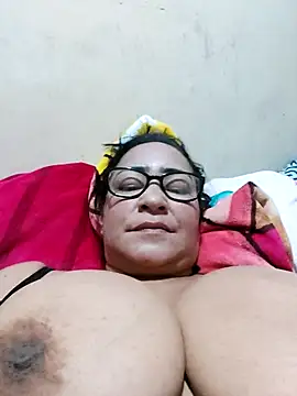 Snapshot of sexy_hot_carol chatting on 03-12-25, 07:38 sexy hot carol online show from 03-12-25, 07:38