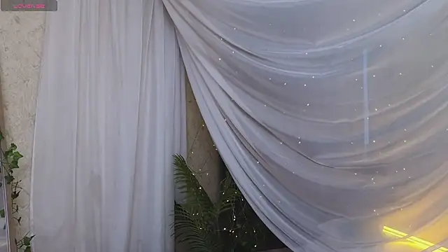 Snapshot of Soo_dreamy chatting on 02-13-26, 01:56 Soo dreamy online show from 02-13-26, 01:56