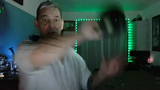 ChunkyMonkey007 online show from 12-24-24, 12:11