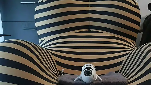 ChunkyMonkey007 online show from 01-28-25, 01:08