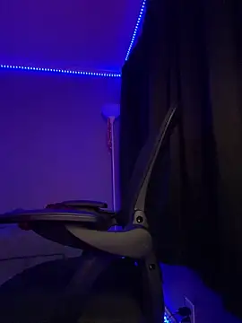 Snapshot of plutomf chatting on 09-24-25, 07:28 plutomf online show from 09-24-25, 07:28