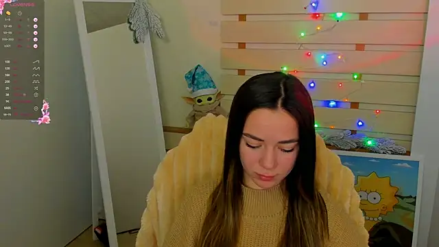 Snapshot of Bella_XO chatting on 12-15-24, 01:32 Bella XO online show from 12-15-24, 01:32