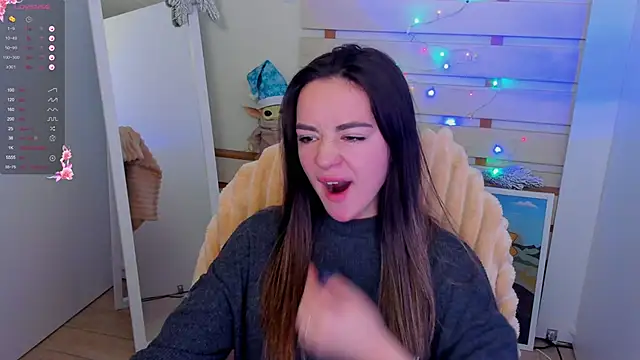 Snapshot of Bella_XO chatting on 12-29-24, 02:10 Bella XO online show from 12-29-24, 02:10