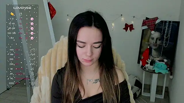 Snapshot of Bella_XO chatting on 01-05-25, 01:15 Bella XO online show from 01-05-25, 01:15