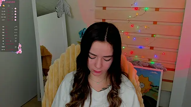 Snapshot of Bella_XO chatting on 01-08-25, 07:24 Bella XO online show from 01-08-25, 07:24