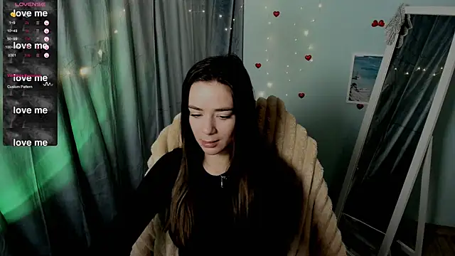 Snapshot of Bella_XO chatting on 01-23-25, 01:24 Bella XO online show from 01-23-25, 01:24