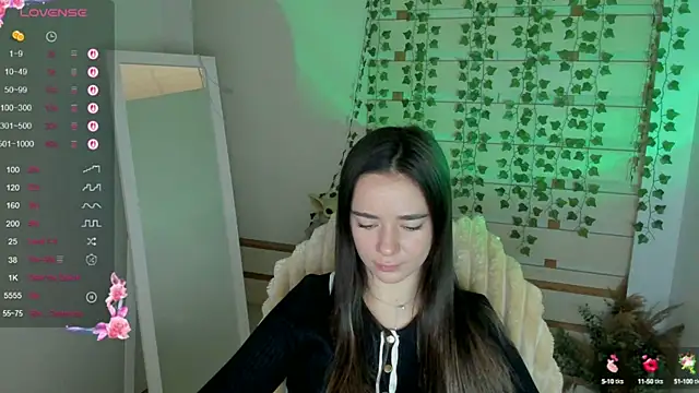 Snapshot of Bella_XO chatting on 09-26-25, 06:50 Bella XO online show from 09-26-25, 06:50