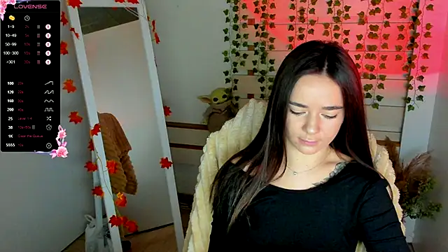 Snapshot of Bella_XO chatting on 10-11-25, 06:45 Bella XO online show from 10-11-25, 06:45