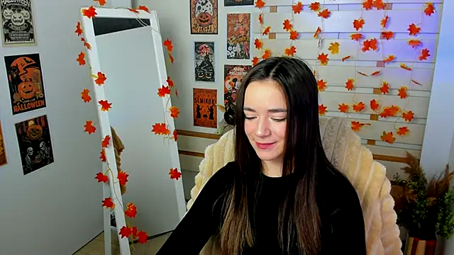 Snapshot of Bella_XO chatting on 10-17-25, 06:49 Bella XO online show from 10-17-25, 06:49