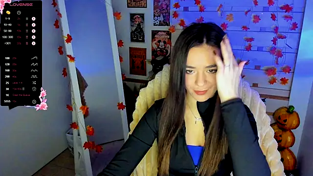 Snapshot of Bella_XO chatting on 10-23-25, 06:56 Bella XO online show from 10-23-25, 06:56