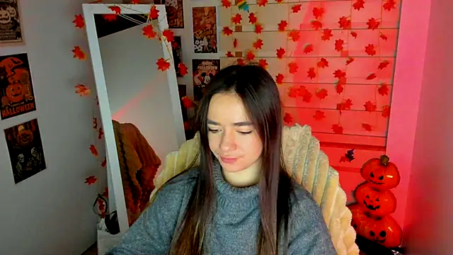 Bella XO online show from 11-18-25, 07:46