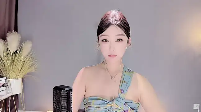 Snapshot of jingling666 chatting on 01-18-25, 12:57 jingling666 online show from 01-18-25, 12:57