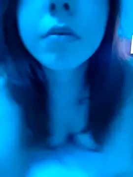 Snapshot of CAT28004 chatting on 11-17-25, 03:23 CAT28004 online show from 11-17-25, 03:23