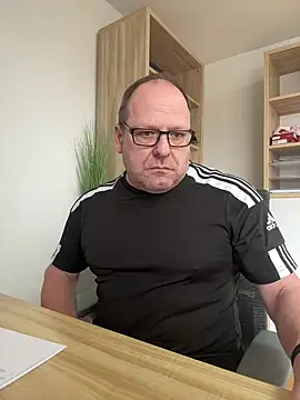 coupleLatinaLovers online show from 01-22-25, 11:01