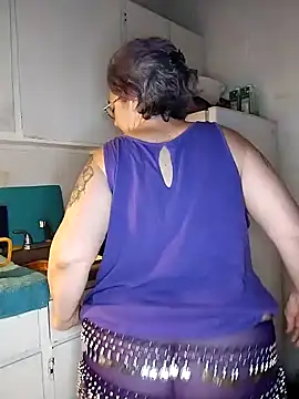 GraceHenderson online show from 12-17-24, 05:04