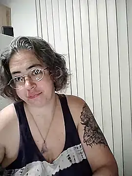 GraceHenderson online show from 02-18-25, 05:10