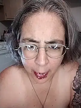 GraceHenderson online show from 03-03-25, 08:38