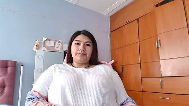  69HONRY online show from 01-08-25, 01:31