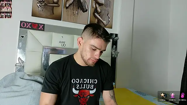 Sexy Alejandro  online show from 02-15-25, 11:50