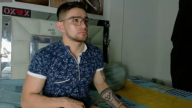 Sexy Alejandro  online show from 02-19-25, 11:17