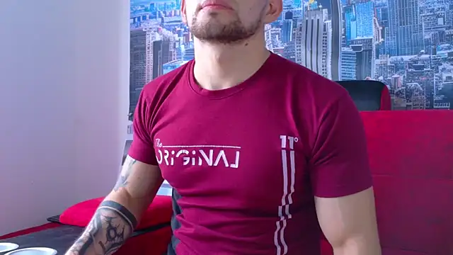 Sexy Alejandro  online show from 02-21-25, 06:26