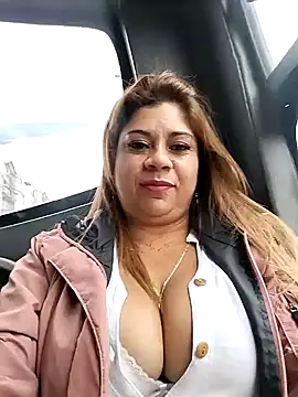 Laura-Hernandez online show from 01-25-25, 08:42