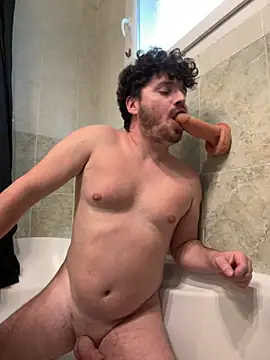 Snapshot of frenchboy9711 chatting on 11-14-25, 02:16 frenchboy9711 online show from 11-14-25, 02:16