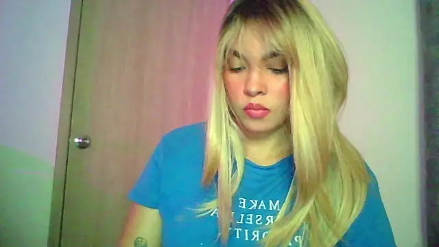 Kiri Cutee online show from 10-09-25, 04:32