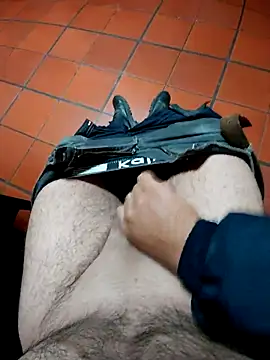 Snapshot of Camilo-31RI chatting on 02-22-26, 11:09 Camilo-31RI online show from 02-22-26, 11:09