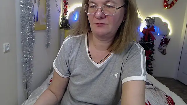 HolyMilfa online show from 12-08-24, 10:30