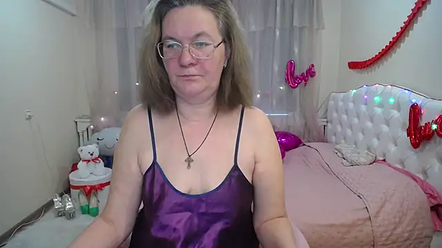 HolyMilfa online show from 03-16-25, 08:21