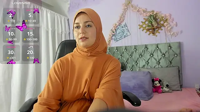 BadraSaadi online show from 10-04-25, 08:18