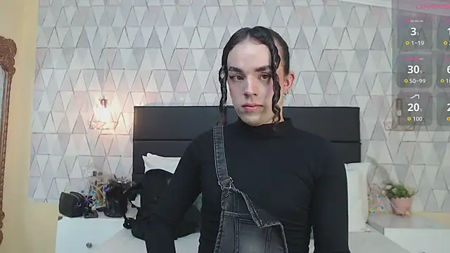 JustinePerry online show from 09-29-25, 03:33