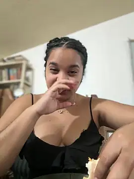 Lucy wilson5 online show from 12-03-25, 01:13