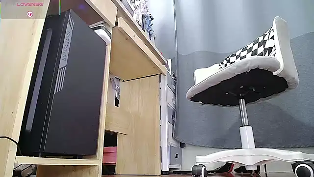 CN-Doudou online show from 11-27-25, 02:24