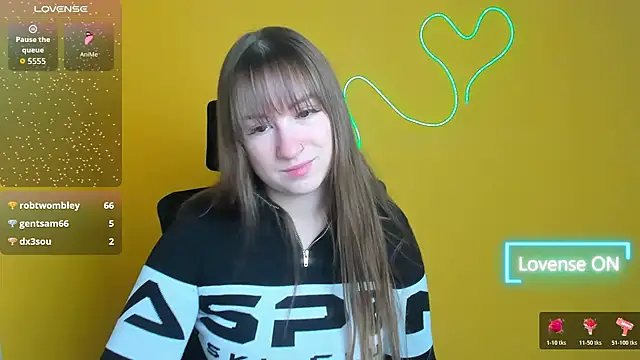 Evelina GG online show from 10-19-25, 05:52