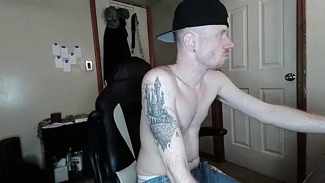 Snapshot of slam_bro chatting on 03-01-25, 02:48 slam bro online show from 03-01-25, 02:48