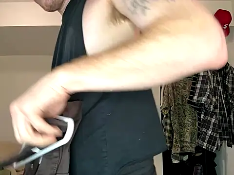 Snapshot of slam_bro chatting on 09-22-25, 08:11 slam bro online show from 09-22-25, 08:11