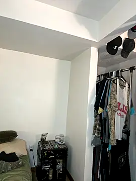 Snapshot of slam_bro chatting on 09-30-25, 05:51 slam bro online show from 09-30-25, 05:51