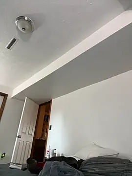 Snapshot of slam_bro chatting on 10-15-25, 05:02 slam bro online show from 10-15-25, 05:02