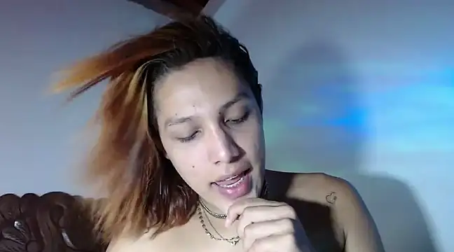 Snapshot of alexandra_lorens chatting on 02-17-25, 04:15 alexandra lorens online show from 02-17-25, 04:15