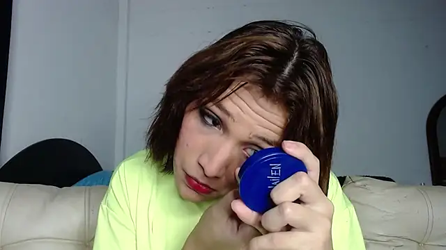 Snapshot of alexandra_lorens chatting on 09-26-25, 06:56 alexandra lorens online show from 09-26-25, 06:56