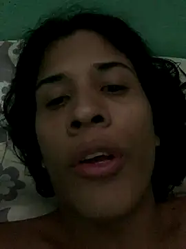 Snapshot of La_Perversa69 chatting on 10-22-25, 03:34 La Perversa69 online show from 10-22-25, 03:34