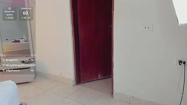 Snapshot of Alhana_pulido chatting on 12-24-24, 12:22 Alhana pulido online show from 12-24-24, 12:22