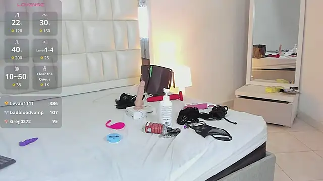 Snapshot of Alhana_pulido chatting on 12-24-24, 03:27 Alhana pulido online show from 12-24-24, 03:27