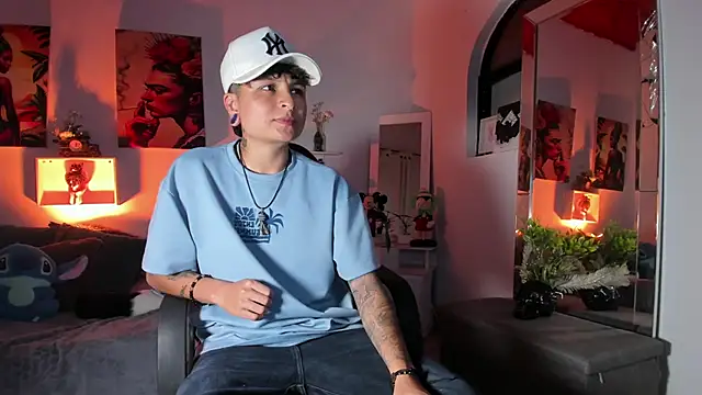 ZuryRamirez  online show from 11-27-25, 08:33