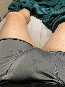 Snapshot of Hjsjsjsjjd chatting on 02-25-26, 12:04 Hjsjsjsjjd online show from 02-25-26, 12:04