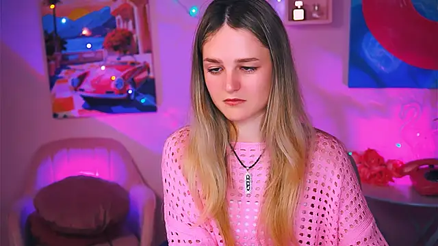 DeboraLarson online show from 12-13-24, 03:49