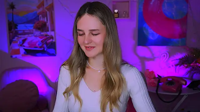 DeboraLarson online show from 12-25-24, 04:12