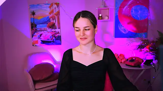 DeboraLarson online show from 01-13-25, 07:32